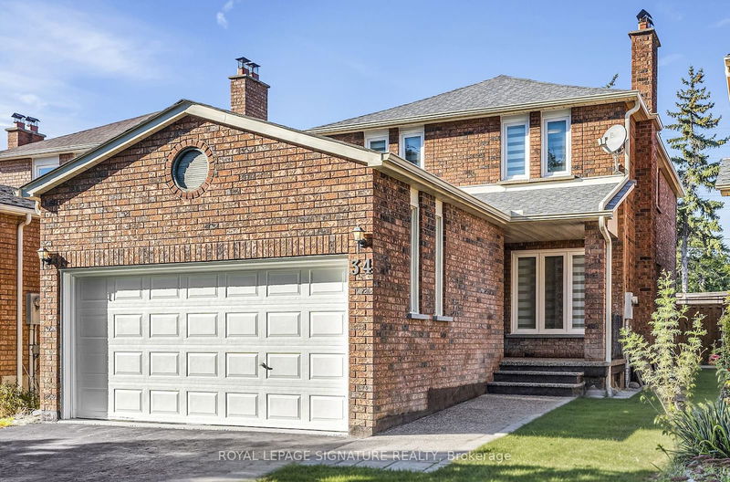 34 Mountfield Cres  Vaughan, L4J 7E8 | Image 2