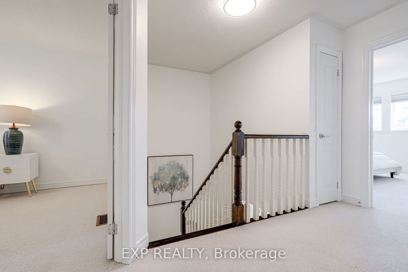 211 Shirrick Dr  Richmond Hill, L4E 4Y4 | Image 15