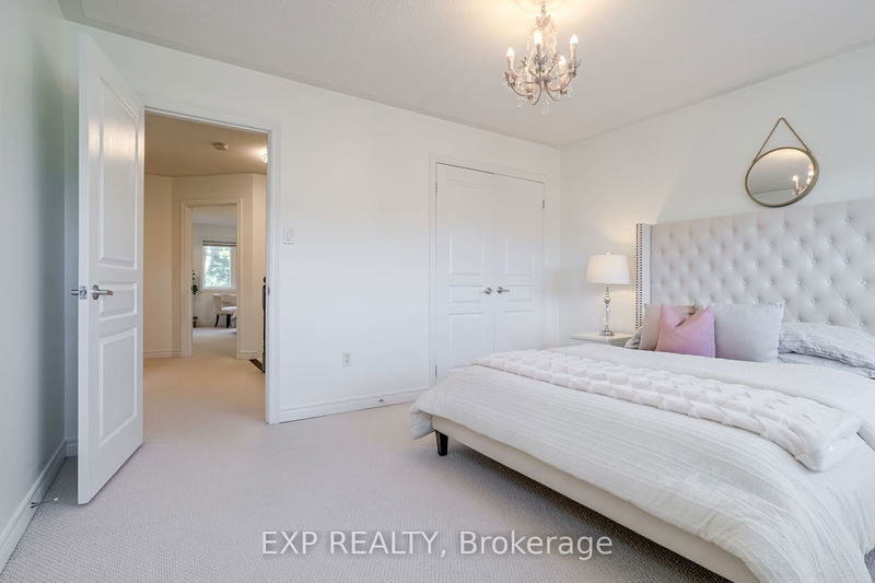 211 Shirrick Dr  Richmond Hill, L4E 4Y4 | Image 21