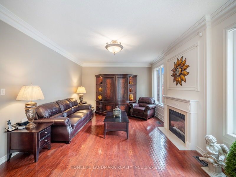 21 Grovewood St  Richmond Hill, L4E 4X4 | Image 10