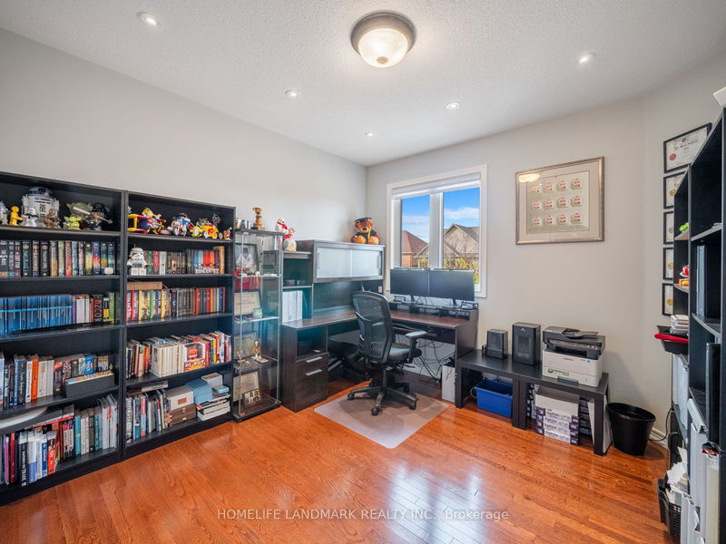 21 Grovewood St  Richmond Hill, L4E 4X4 | Image 23