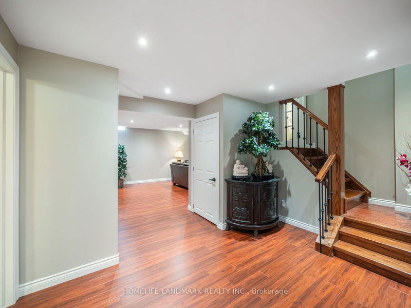 21 Grovewood St  Richmond Hill, L4E 4X4 | Image 27