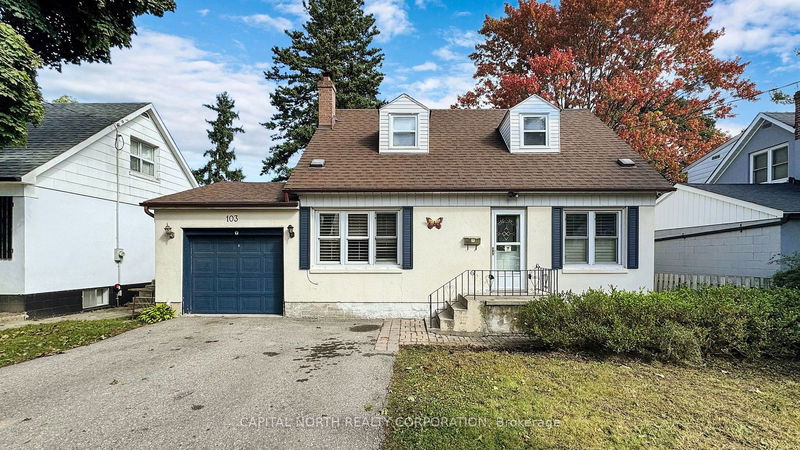 103 Ruggles Ave  Richmond Hill, L4C 1Y1 | Image 4