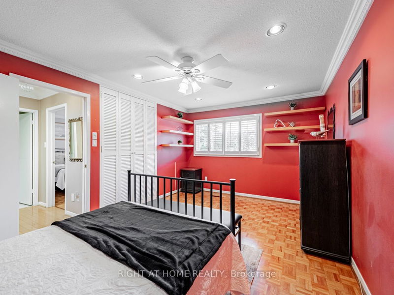 198 Stephen St  Richmond Hill, L4C 5P1 | Image 36