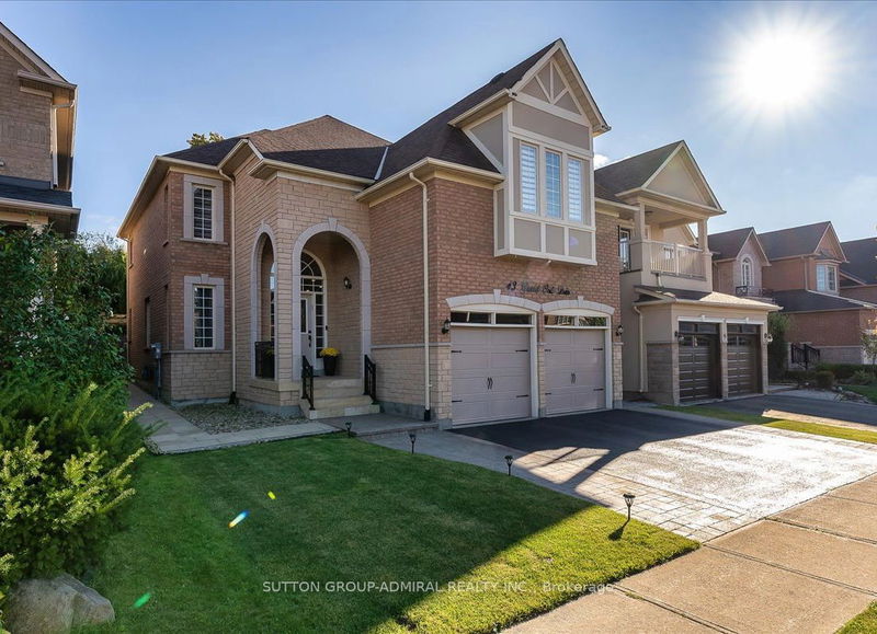 43 Grand Oak Dr  Richmond Hill, L4E 4A1 | Image 2