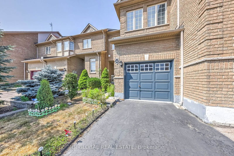 home for lease on 48 Venture Avenue