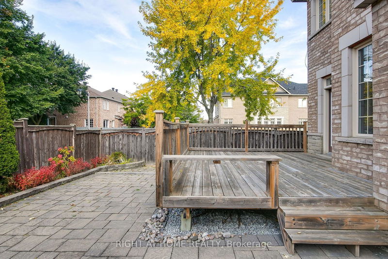 360 Stonebridge Dr  Markham, L6C 0C5 | Image 39