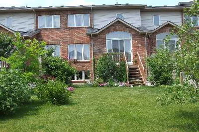 Townhouse sold at 39 Silver Stream Avenue, Richmond Hill, Rouge Woods, L4S1Z1 - MLS: N939620