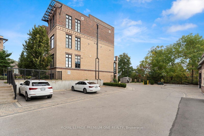  36 - 8169 Kipling Ave  Vaughan, L4L 0G4 | Image 40