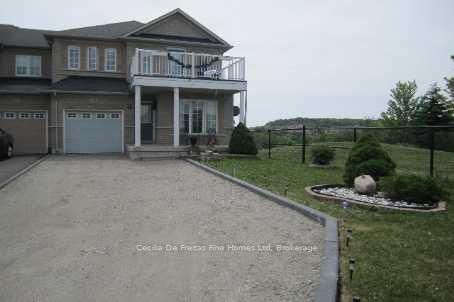 home for lease on Bsmt-294 Wildberry Crescent