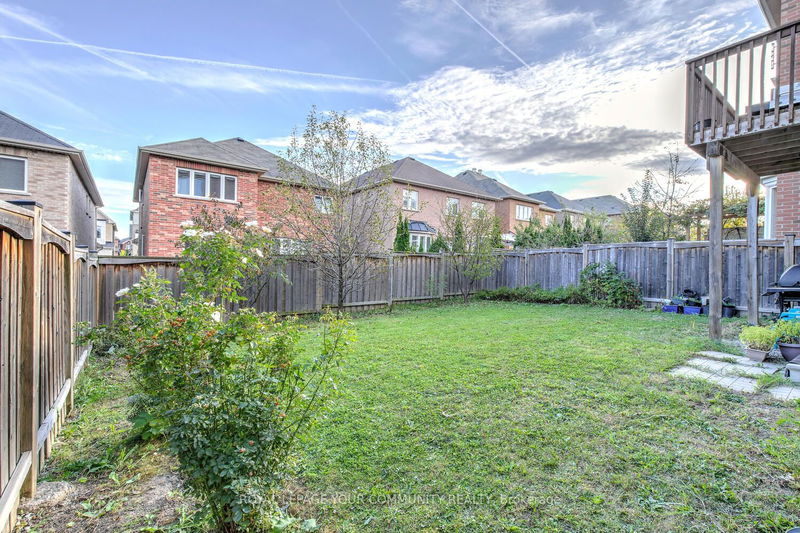 110 Muret Cres  Vaughan, L6A 4H4 | Image 39