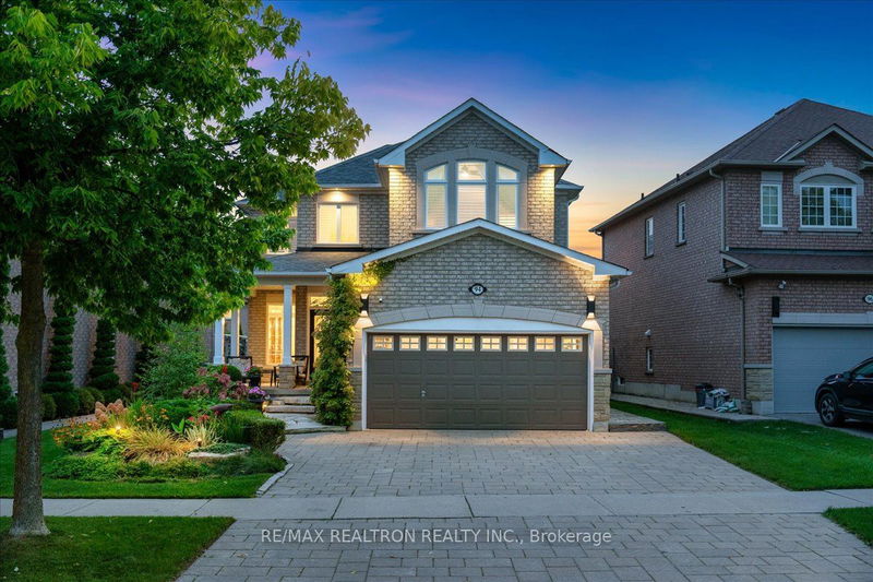 94 Raintree Cres  Richmond Hill, L4E 3Y8 | Image 1