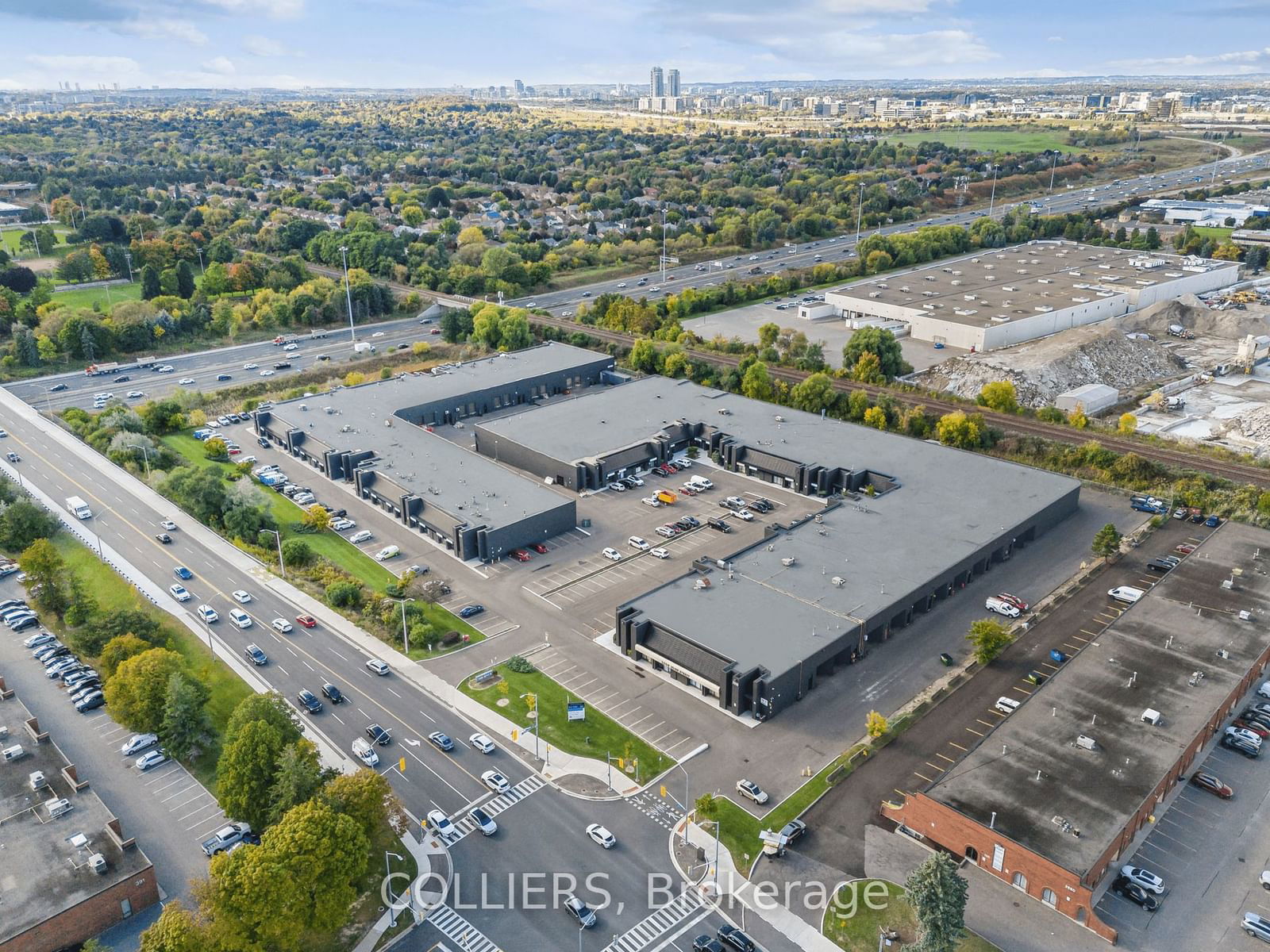 Industrial sold at 103-2600 John Street, Markham, Milliken Mills West, L3R 3W3 - MLS: N9396817