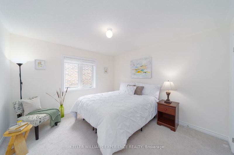 1002 Larter St  Innisfil, L9S 0N4 | Image 25