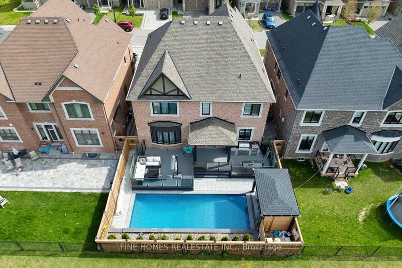 34 Streamside St  Vaughan, L4H 4V3 | Image 32