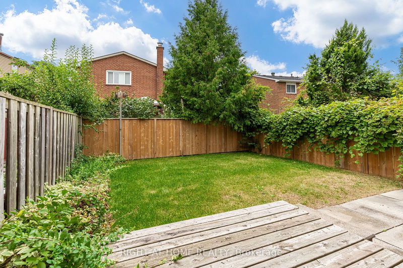 10 Capilano Crt  Vaughan, L4K 1L2 | Image 34