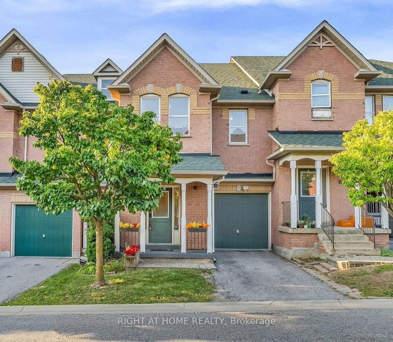 home for lease on 12 Walter Thomas Way