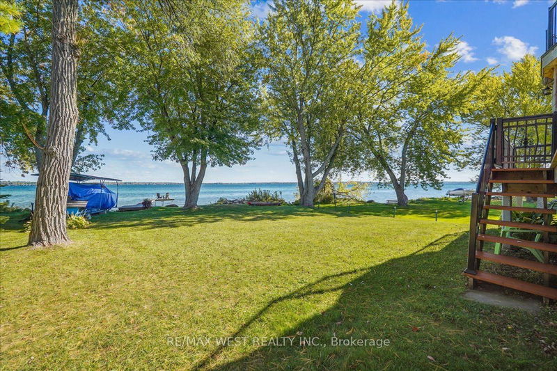 219 Bayshore Rd W Innisfil, L0L 1K0 | Image 12