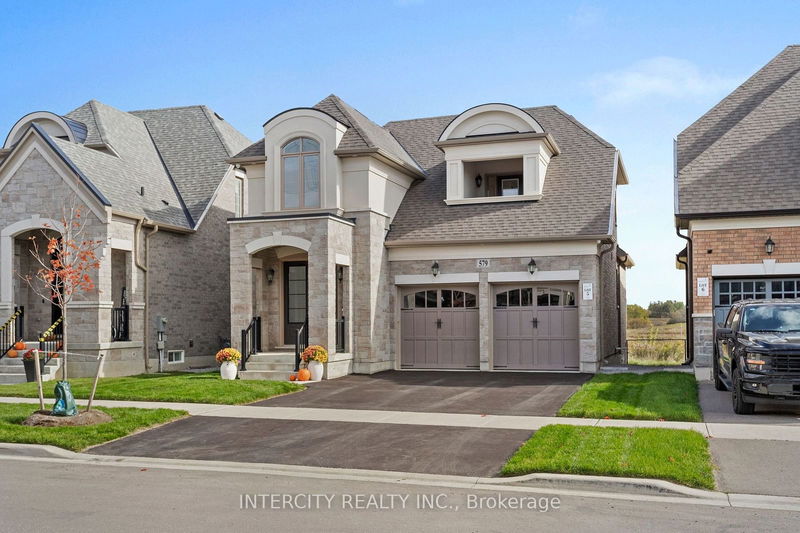 579 Kleinburg Summit Way  Vaughan, L0J 1C0 | Image 2