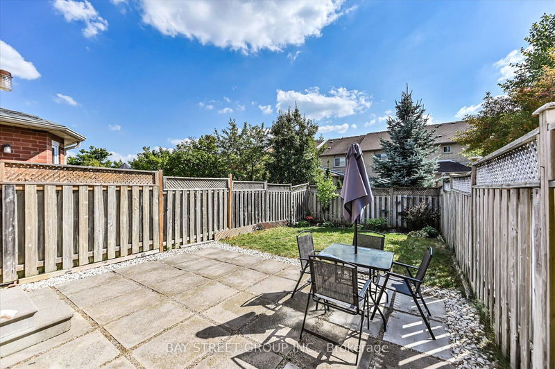 71 Silverdart Cres  Richmond Hill, L4E 3T8 | Image 37