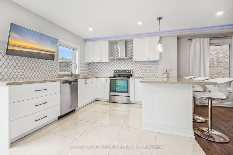 23 Casabel Dr  Vaughan, L6A 3M5 | Image 10