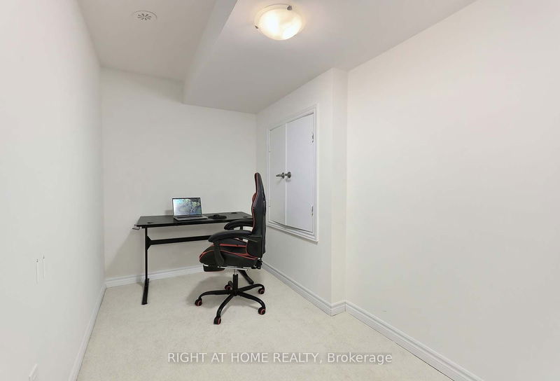 45 Paradox St  Vaughan, L4H 5H1 | Image 28