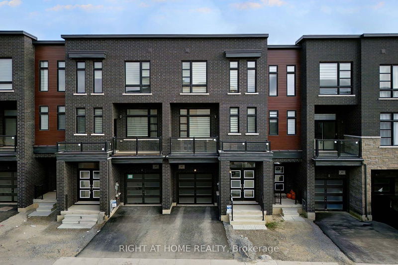 45 Paradox St  Vaughan, L4H 5H1 | Image 36