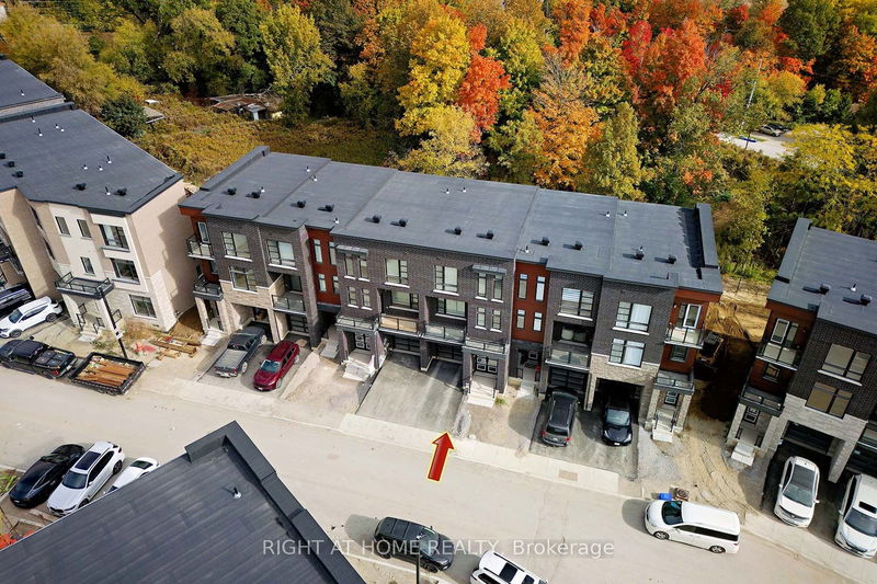 45 Paradox St  Vaughan, L4H 5H1 | Image 37