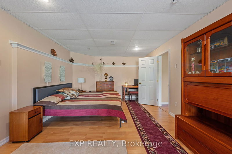 6320 Frog St  Georgina, L0E 1N0 | Image 32