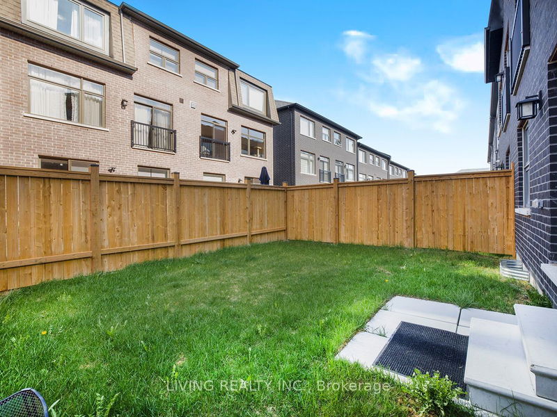 909 Isaac Phillips Way  Newmarket, L3X 2Y9 | Image 3