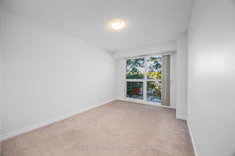  209 - 18 Harding Blvd  Richmond Hill, L4C 0T3 | Image 13