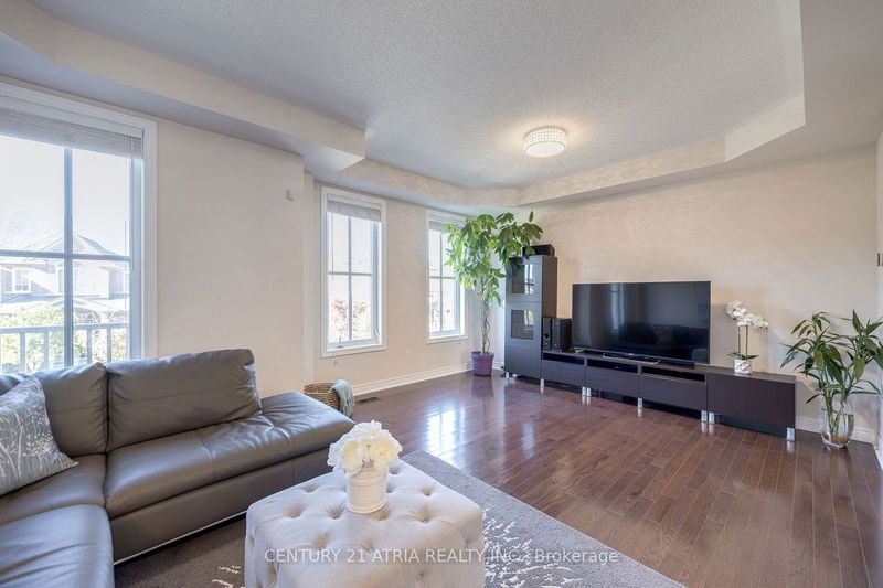 25 Earnshaw Dr  Markham, L6C 0E4 | Image 12