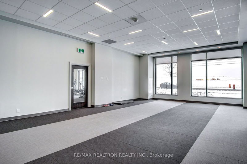  118 - 555 William Graham Dr  Aurora, L4G 3H9 | Image 22