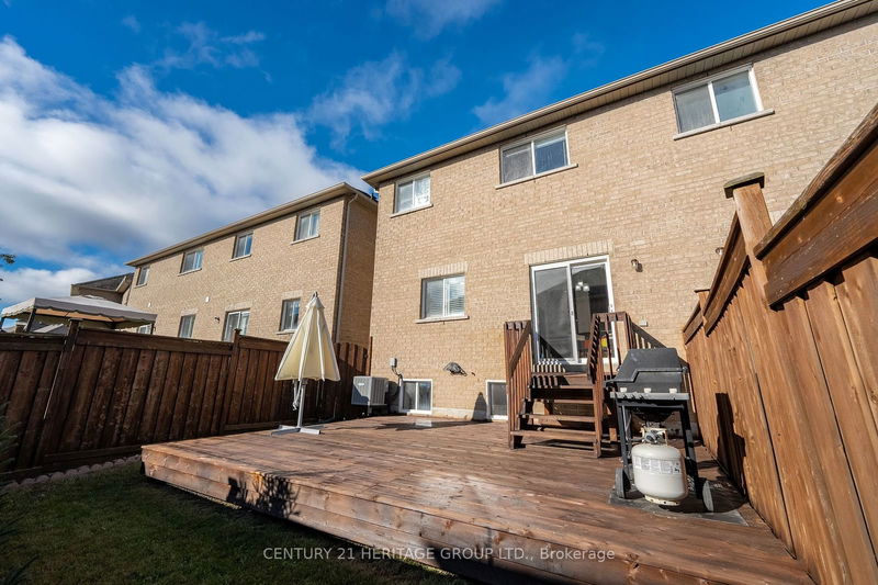 35 Wheelwright Dr  Richmond Hill, L4E 5A4 | Image 37