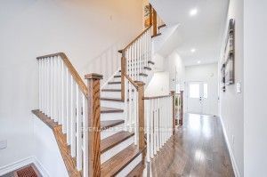 174 Boadway Crecent Cres  Whitchurch-Stouffville, L4A 1Y5 | Image 7