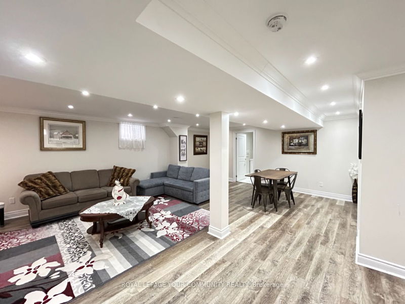 79 Legendary Tr  Whitchurch-Stouffville, L4A 1N6 | Image 29