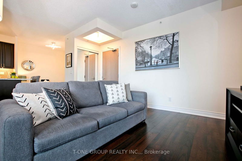  316A - 9088 Yonge St  Richmond Hill, L4C 0Y6 | Image 10