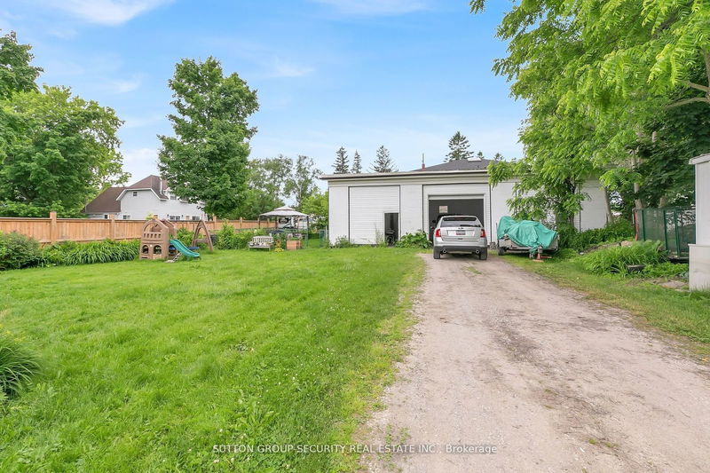 2102 Victoria St E Innisfil, L9S 1K4 | Image 32