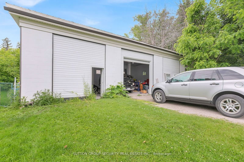 2102 Victoria St E Innisfil, L9S 1K4 | Image 33