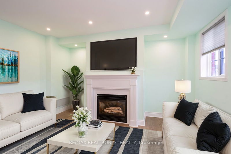  B202 - 98 Cornell Park Ave  Markham, L6B 1B6 | Image 3