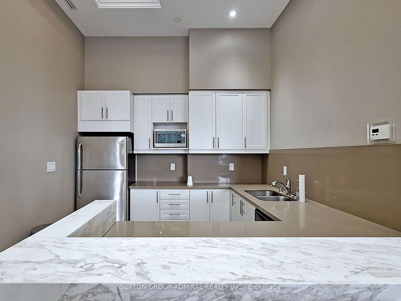  326 - 2396 Major Mackenzie Dr  Vaughan, L6A 4Y7 | Image 34