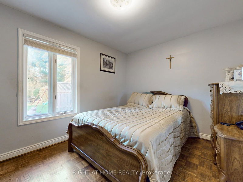 40 William St  King, L7B 1L1 | Image 18