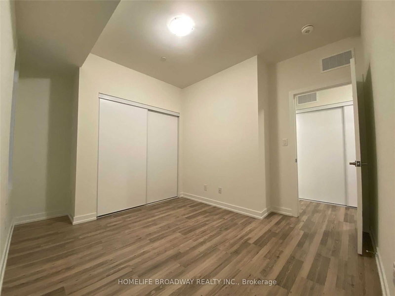 113 - 370 Red Maple Rd, Richmond Hill, L4C 6P5 | Image 3