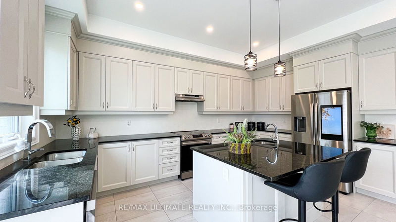 151 Ballantyne Blvd  Vaughan, L3L 0E6 | Image 13