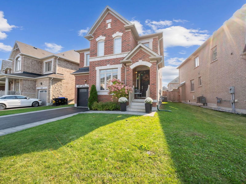 114 McDonnell Cres  Bradford West Gwillimbury, L3Z 0S8 | Image 2