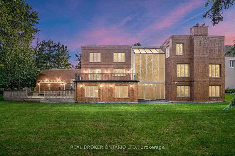 25 Jenkins Dr  Richmond Hill, L4C 8C5 | Image 1