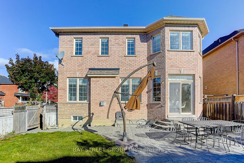 1 Fair Oaks Rd  Markham, L6C 2Z4 | Image 39