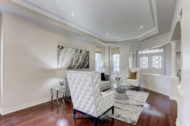 1 Fair Oaks Rd  Markham, L6C 2Z4 | Image 5