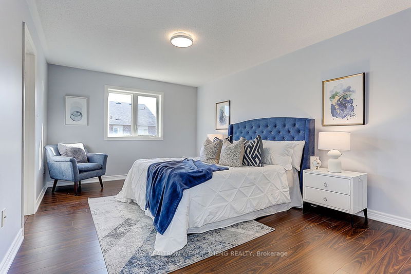 1279 Blencowe Cres  Newmarket, L3X 0C5 | Image 22