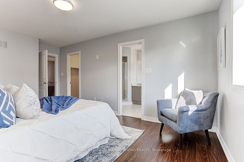 1279 Blencowe Cres  Newmarket, L3X 0C5 | Image 24